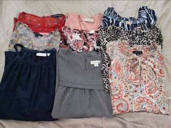 Lot of Women's Blouses - 9 Pieces - XL