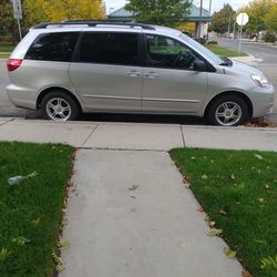 2005 Toyota Sienna
