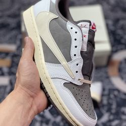Travis Scott x Air Jordan 1 Retro Low OG 'Reverse Mocha'