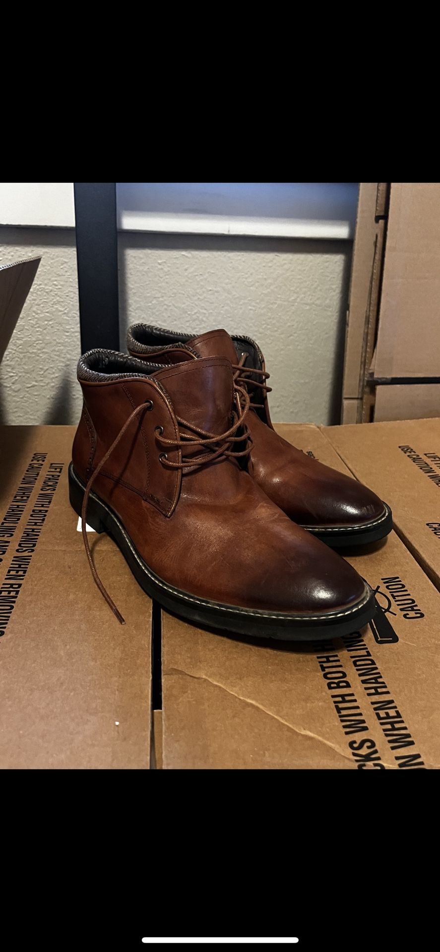 Men’s Brown Boots 9.5