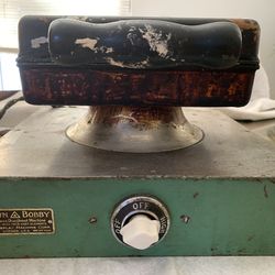 Vintage Brown Bobby Donut Machine 1920