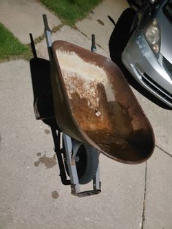 True temper wheel barrel