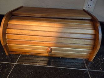 Wooden Breadbox