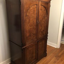 Hekman Armoire Entertainment Center 