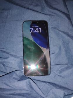 Apple iPhone 17 pro Max (dark blue)