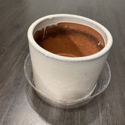 Ceramic Pot w Drain Hole 