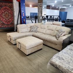 2pc Sectional With Chaise 