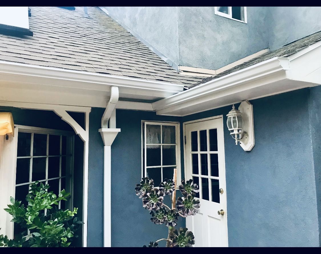 Seamless Rain Gutters $13/ft. *