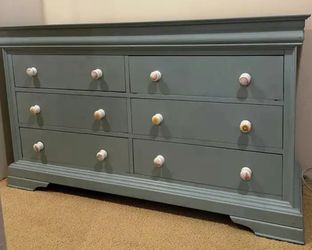 Dresser/Cajoner