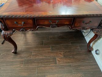 Antique-Style Executive Writing Desk – 59" Wide