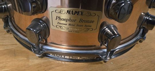 Apex phosphor bronze snare drum