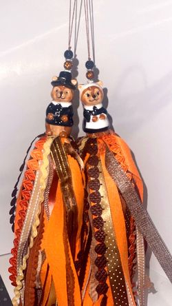 Thanksgiving Pilgrim Chipmunk Ribbon Tassel Ornaments