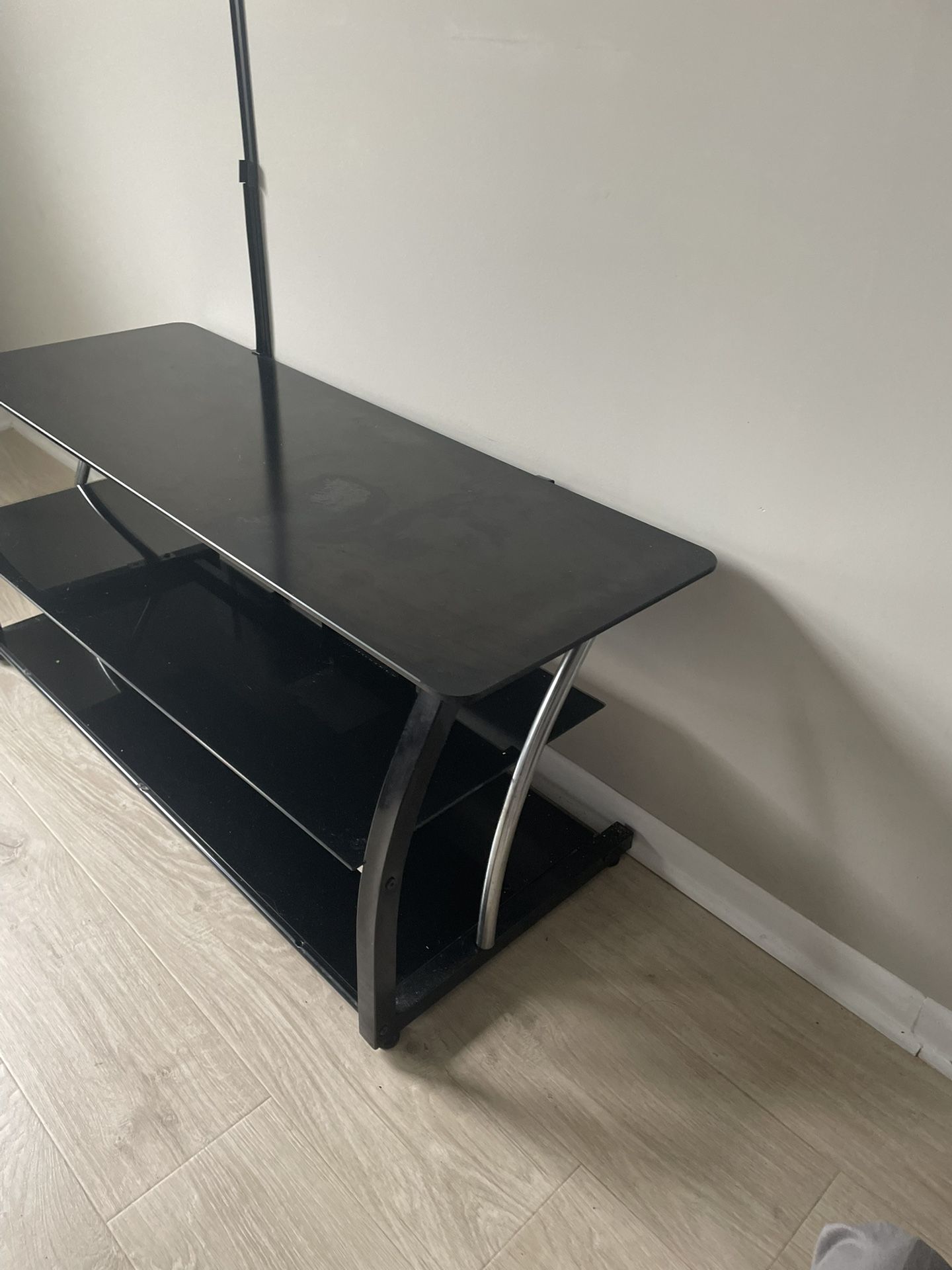 Entertainment TV Stand – Used, Great Condition
