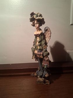 94" Boyds Bears & Friends Lizzie Shopping Angel Figurine