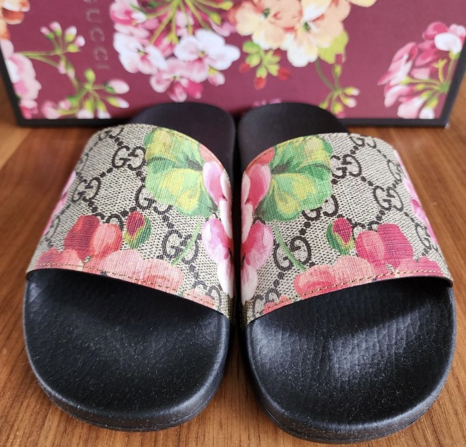Gucci Slides
