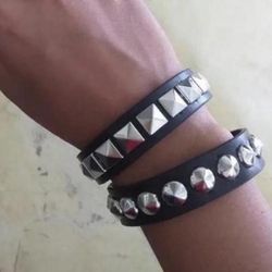 2 PCs Gothic PU leather Bracelets - Punk alternative Emo wristbands - studded bracelet Adjustable Punk Cuff Bangle wristband - bracelets jewelry
