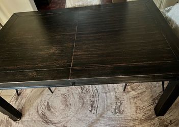 Free table