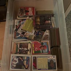 1,000 Baseball Cards, And Basket Ball Card As Well Offers Are Allowed