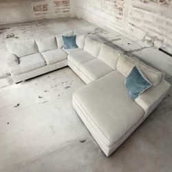 Couch Sectional 