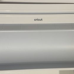 Cricut Roll Holder
