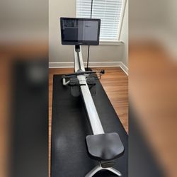 2023 Hydrow Rower Like New Condition Large Screen – Baltimore, MD