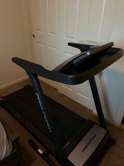 ProForm Cadence WLT Folding Treadmill - Good Condition (Black)