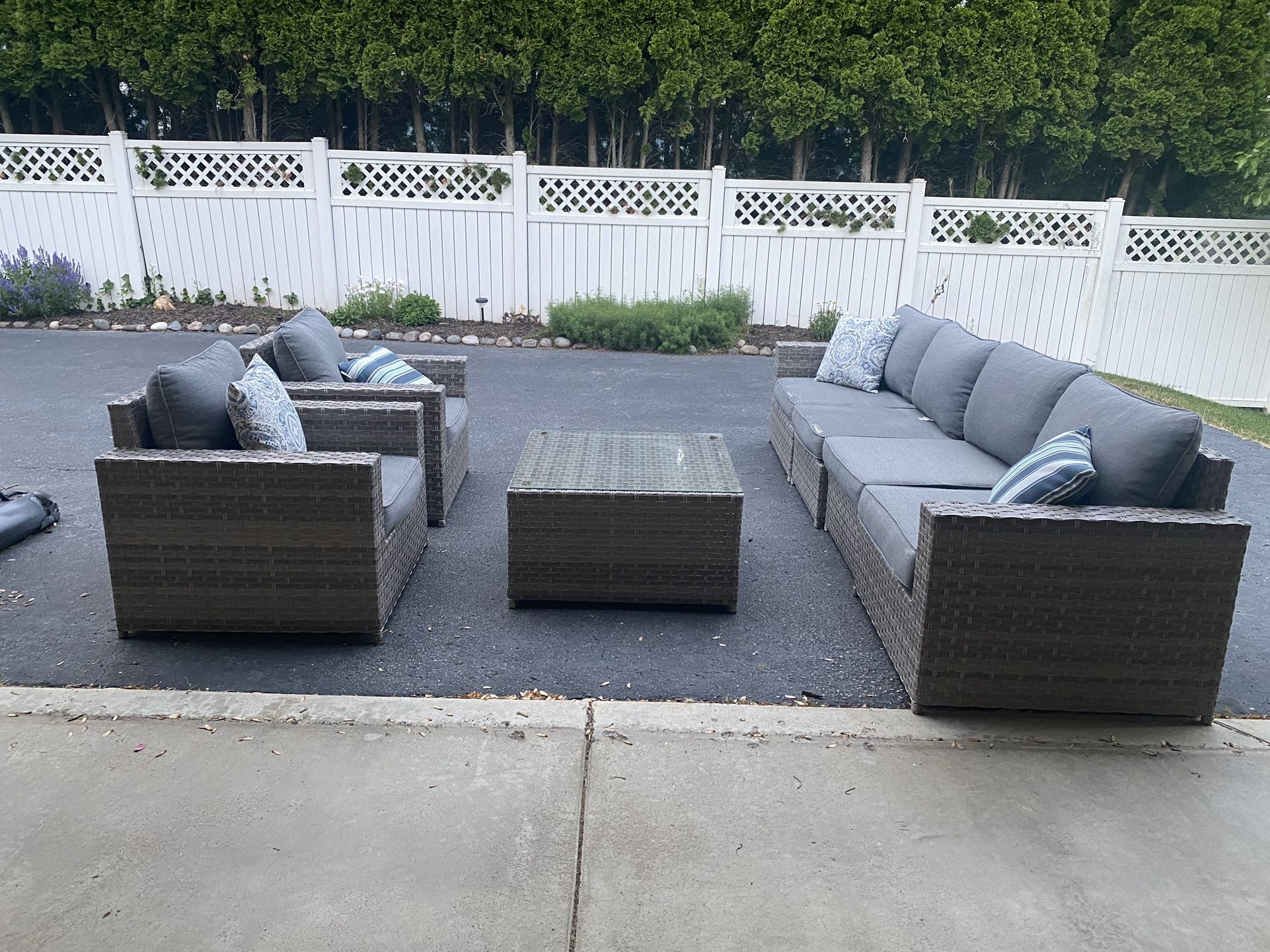 Outdoor Conversation Set- 7 Piece
