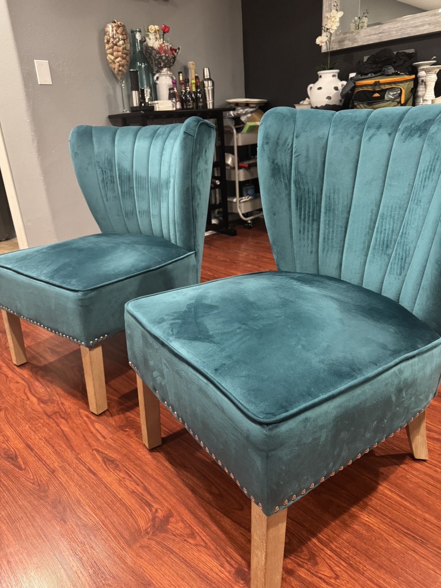 Living Room Chairs