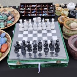 Hand Carved Chess Board W/case 15 Inch