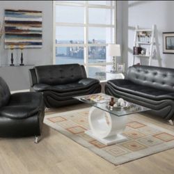 Black 3 Piece  Leather Set Of Sofa, Loveseat And Chair New In Packaging 