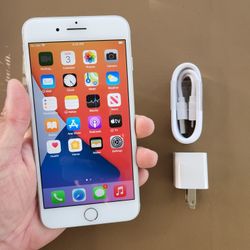 iPhone 7 Plus - UNLOCKED - Like New