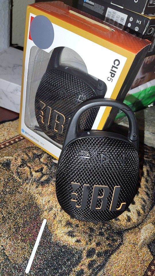 JBL Speaker