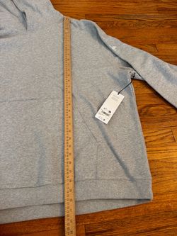 Alo Yoga men’s hoodie