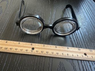 Minion Halloween glasses