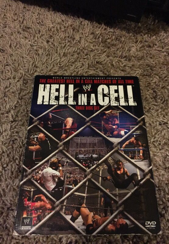 Wwe hell in a cell disc set