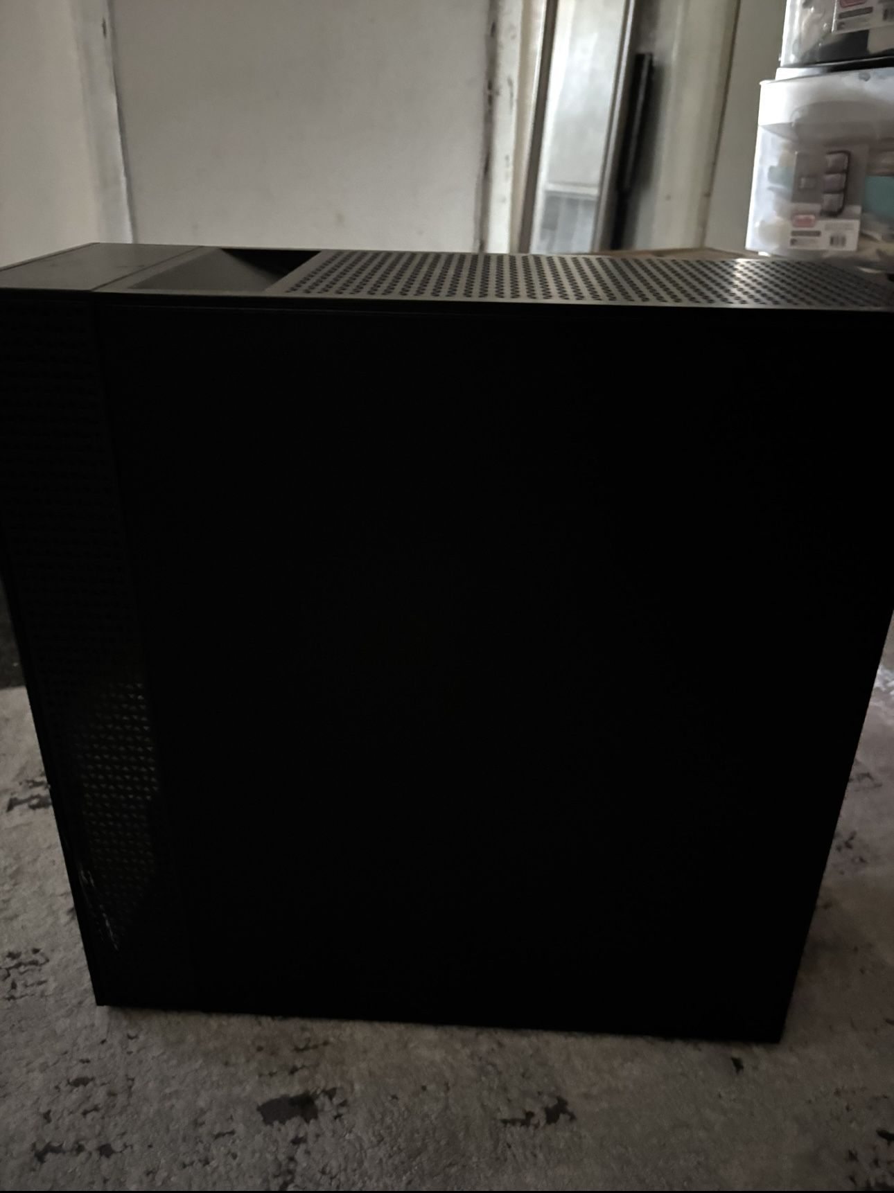 OMEN 30L PC And ASUS Monitor
