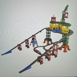 Fisher Thomas and friends super station 