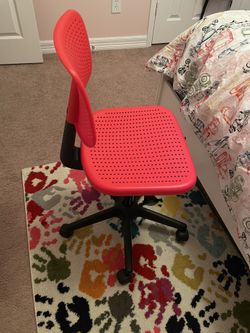 KIDS DESK CHAIR