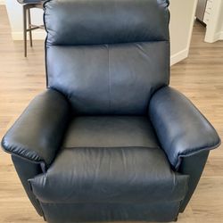 La-Z-Boy Leather Rocker Recliners