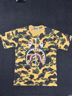 100% brand new A Bathing Ape BAPE Yellow Camo Shark M