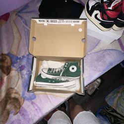 green converse
