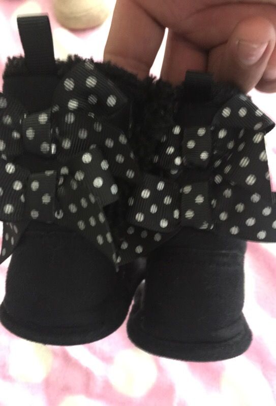 Baby girls boots size 2