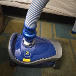 Zodiac MX6 Pool Vacuum