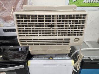 Champion Window Evaporative Cooler 600 SQ Ft