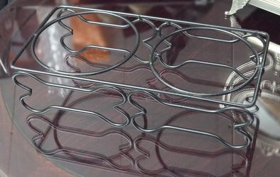 Bowl Holder for Pet Dog $10