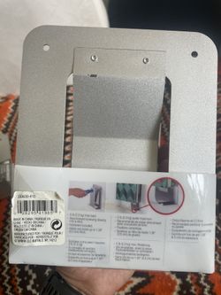 Umbra - Display & Conceal Shelves