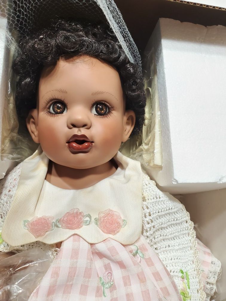 FAYZAH SPANOS, Pinky Pink