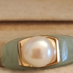 14kt Gold Pearl Jade Ring Size 7