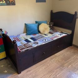 Twin Bed With Storage 