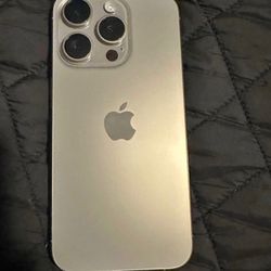iPhone 15 Pro 128 Gb Verizon $700 OBO